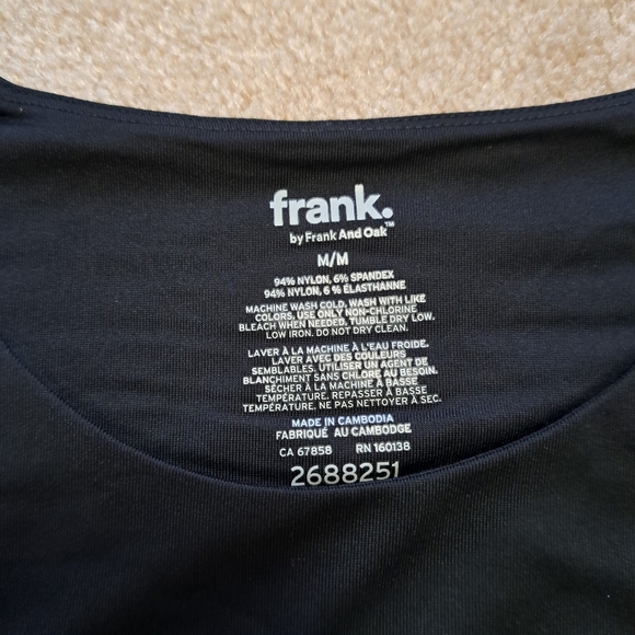 Frank & Oak Women's Short Sleeve Tees Size Medium Black Set Of 2 Fitted Tops - Picture 4 of 12